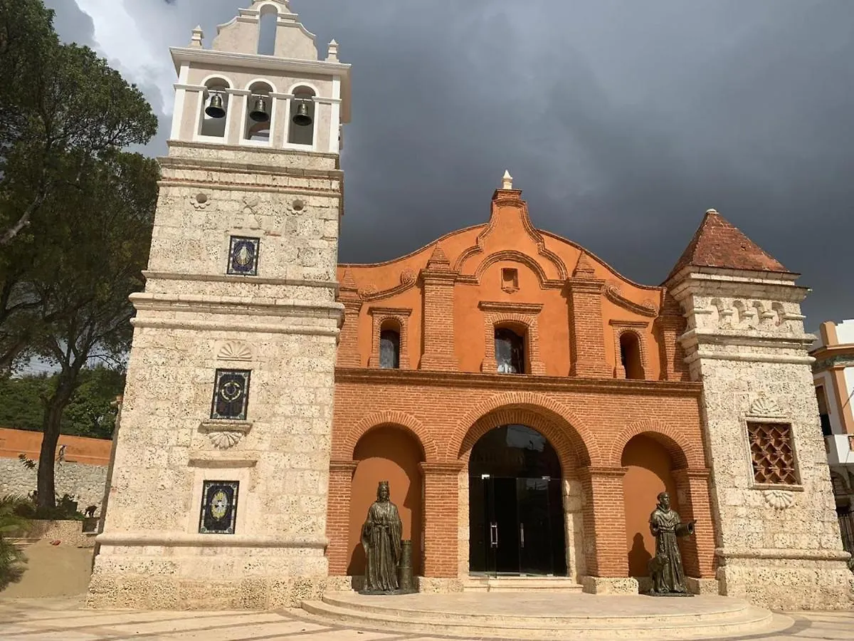 Hotel Cana Palma Zona Colonial 聖多明哥